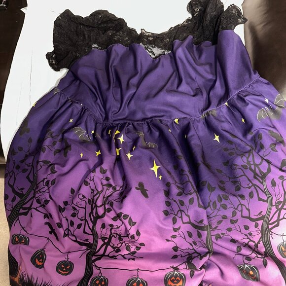 Halloween dress - Picture 1 of 1